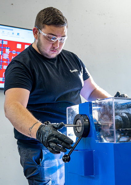 Machine cone and thread 2