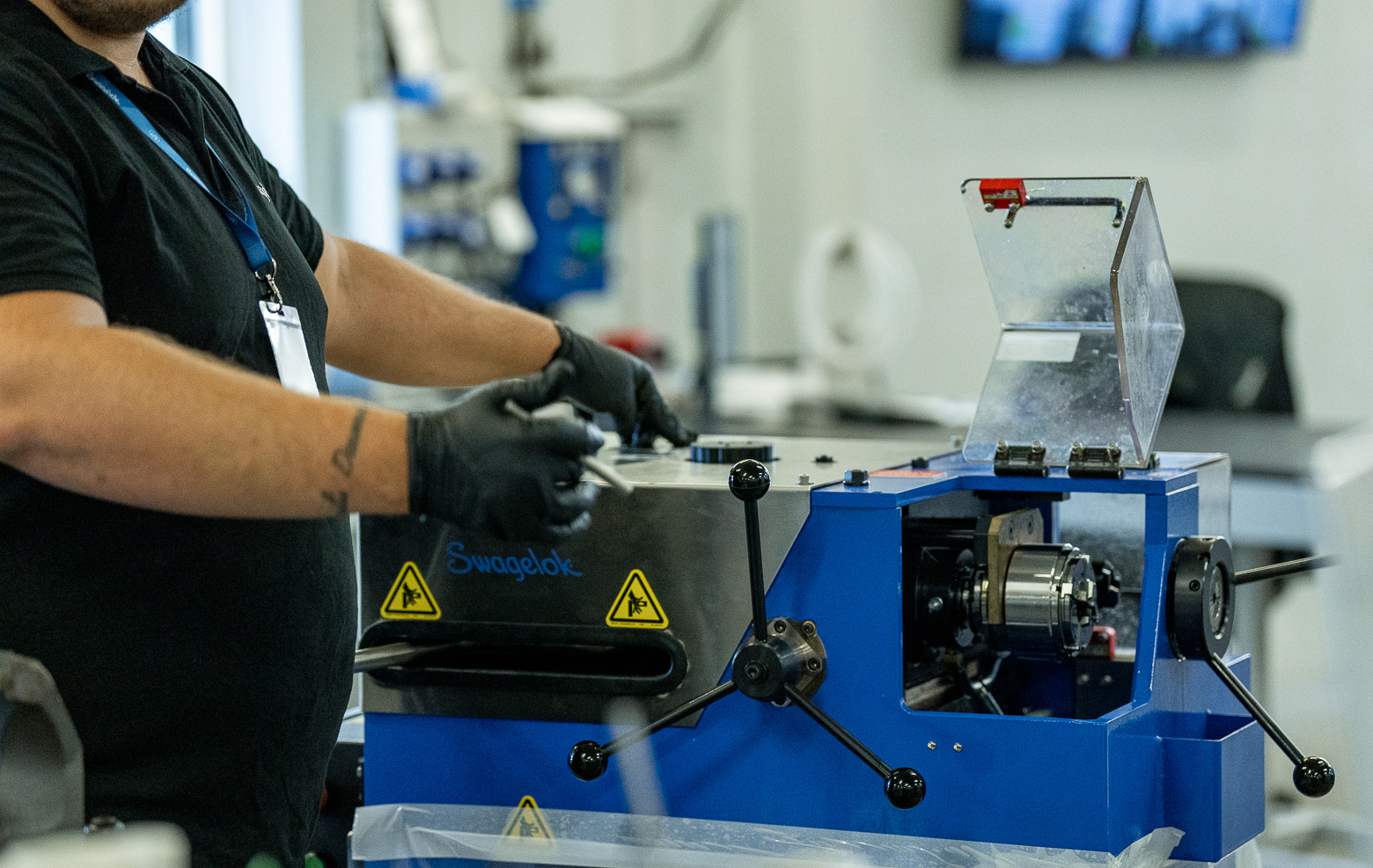 Raccordement fileté cone and thread